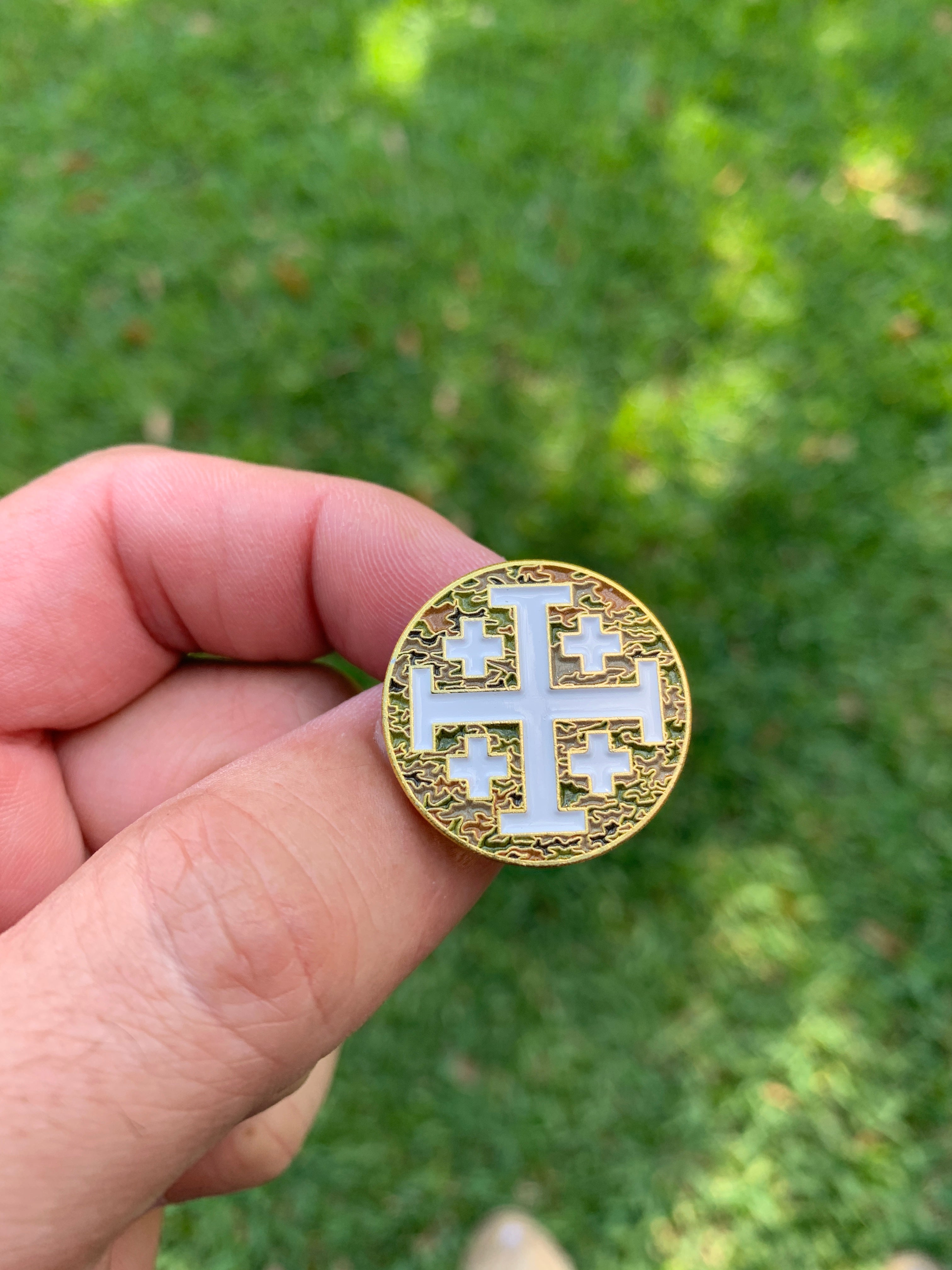 Jerusalem Cross Camo Lapel Pin - 1"